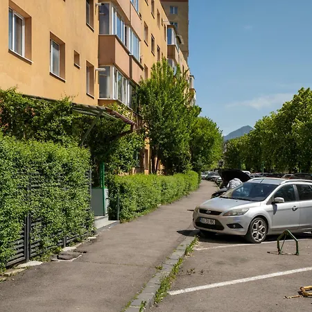 Springhome - Cozy With Balcony & Parking Brasov