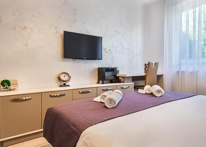 Springhome - Cozy With Balcony & Parking Appartamento *