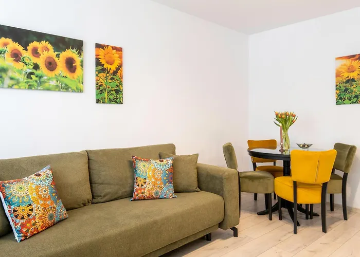 公寓 Springhome - Cozy With Balcony & Parking *