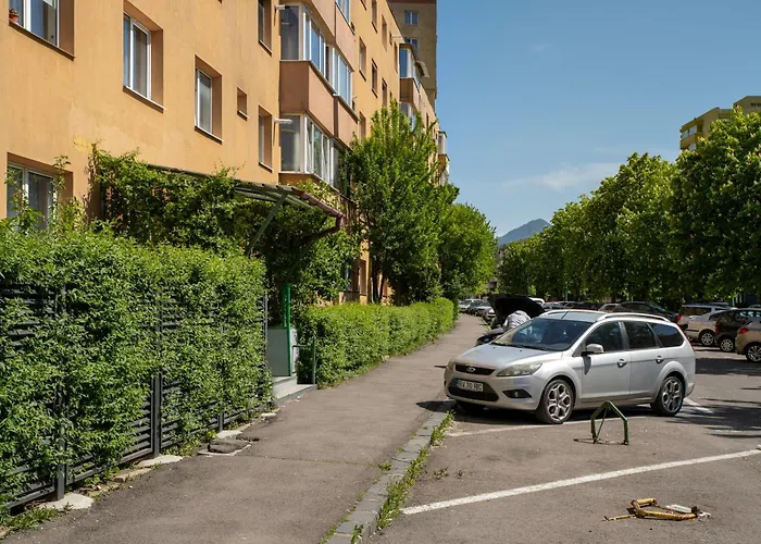 Springhome - Cozy With Balcony & Parking Braşov